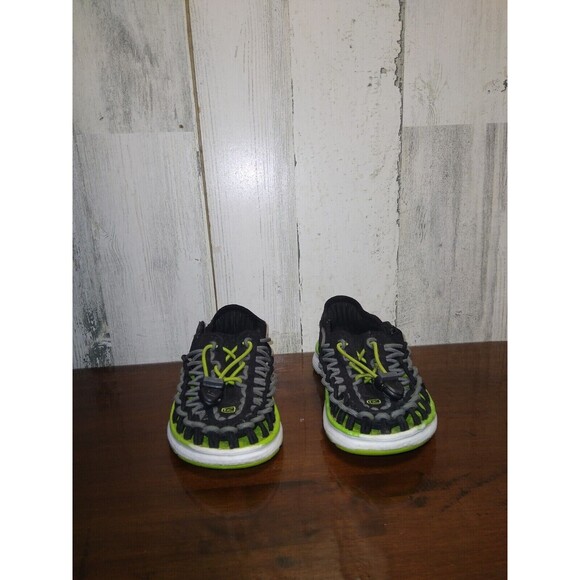 KEEN UNEEK 02 1015500 Black Green Macaw Youth 9 Hiking Shoe Sandal Water - Picture 4 of 8